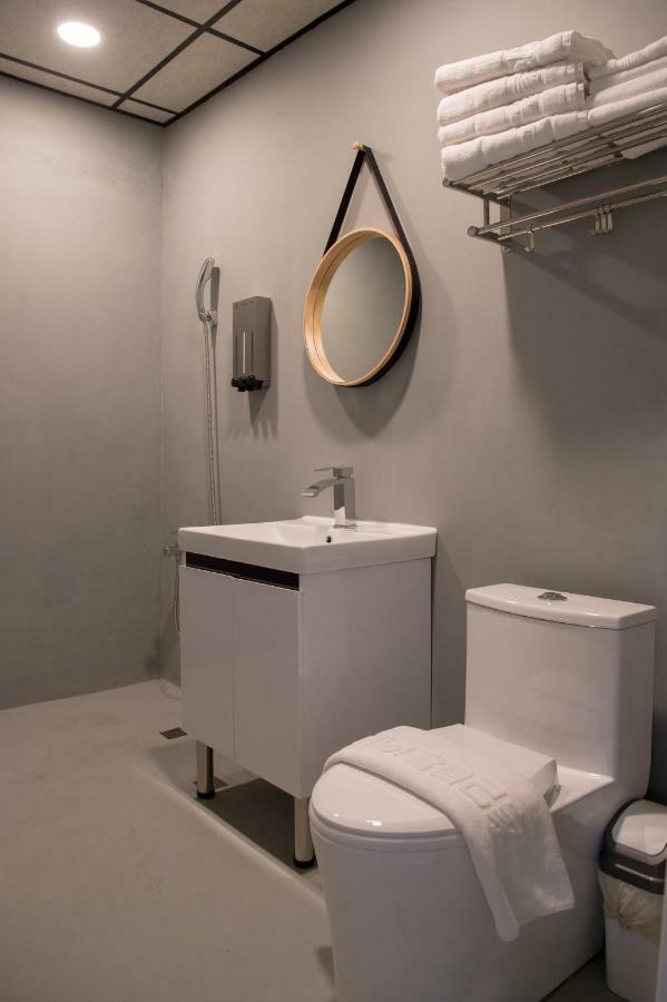 Hello Make Yourself At Home Kenting Exterior foto